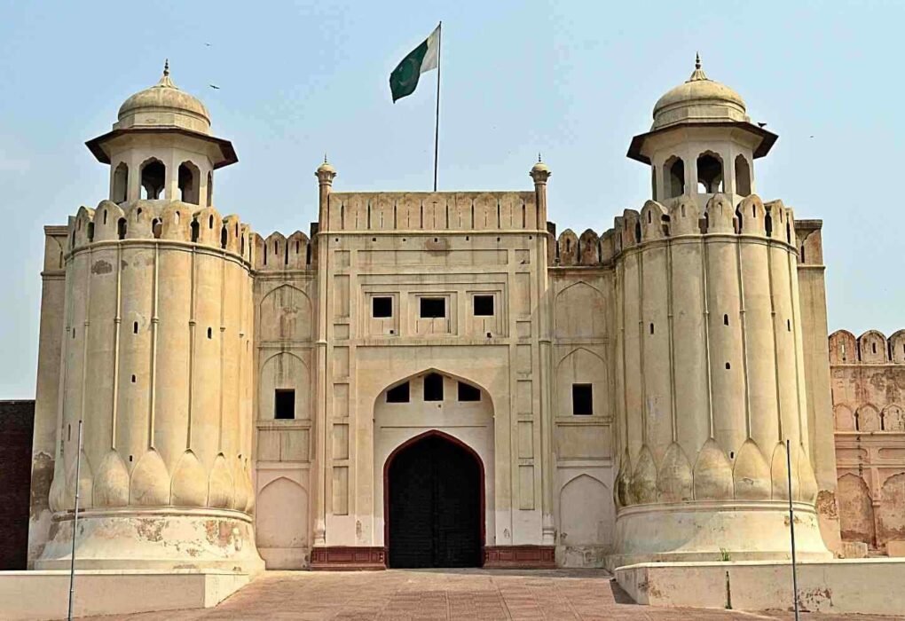 Alamgiri Gate Lahore Fort entrance with Pakistani Flag