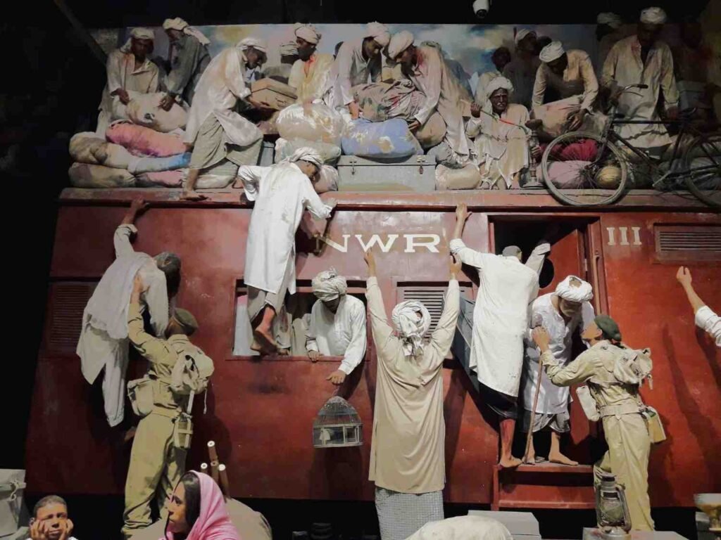 Scene of Migrants Train for Pakistan Army Museum Lahore lahore museum